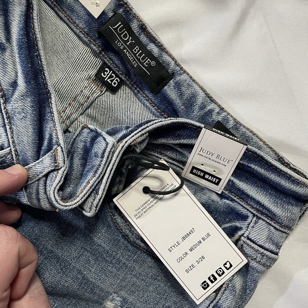 NWT Judy Blue High Rise Heavy Destroy Flare Jeans JB88457 Medium Wash Size 3/26 - Picture 7 of 14